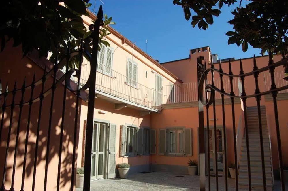 Residenza Il Nespolo - Estella Hotel Collection Turin Exterior photo